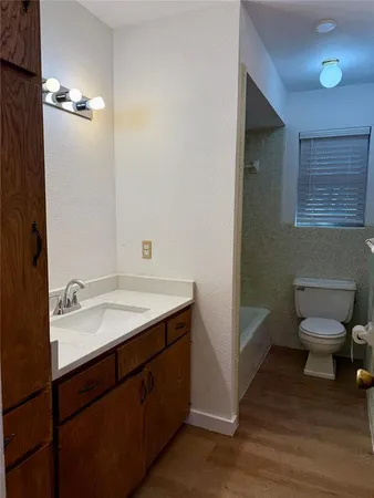 $1,300 | 1200 South State Highway, Emory, TX 75440