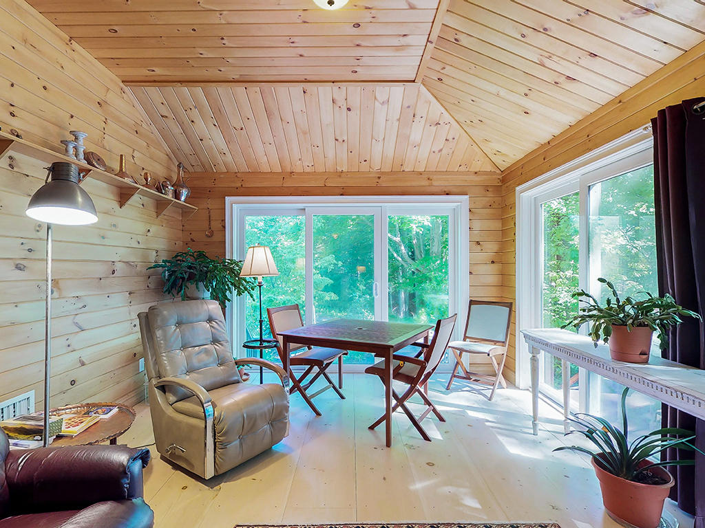 341 Clay Hill Road Cape Neddick, ME 03902 - Photo 8 of 38 12. 033-341ClayHill-FamilyRm4_MLS