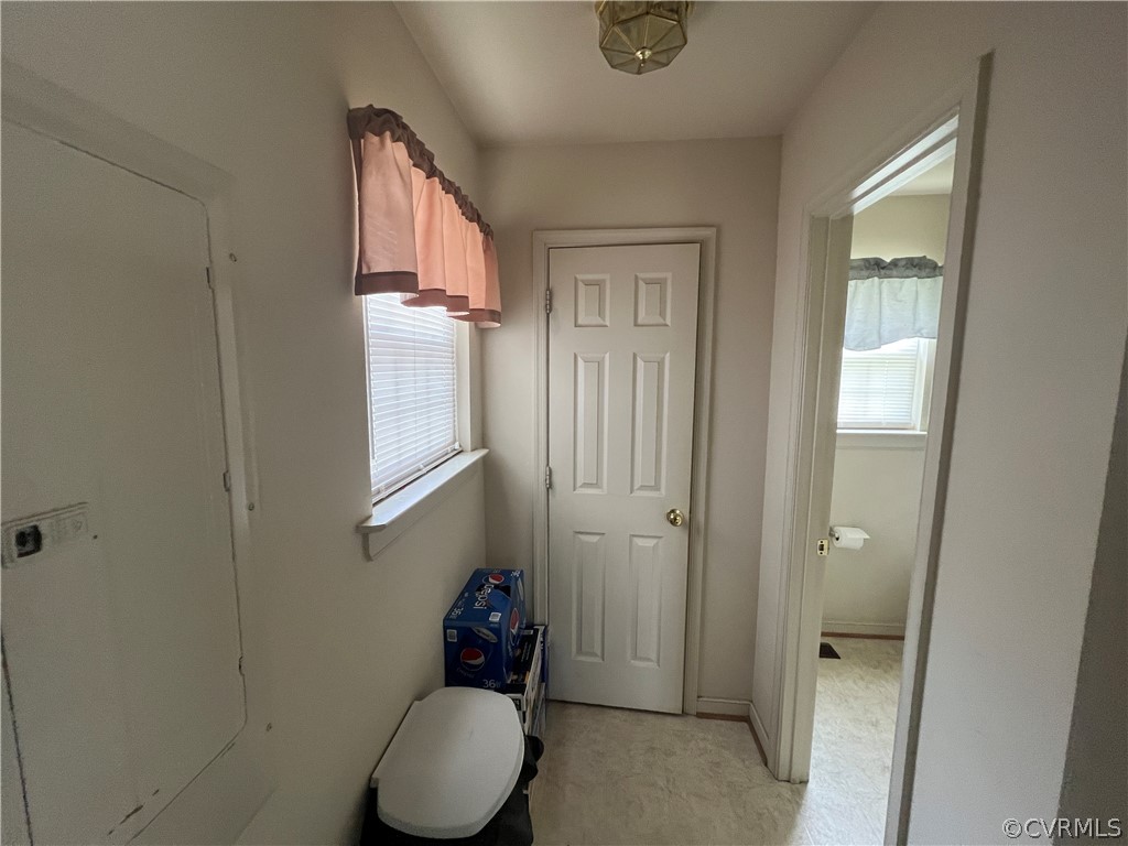 6901 Greendale Road Henrico, VA 23228 - Photo 18 of 25 Gallery Image 18