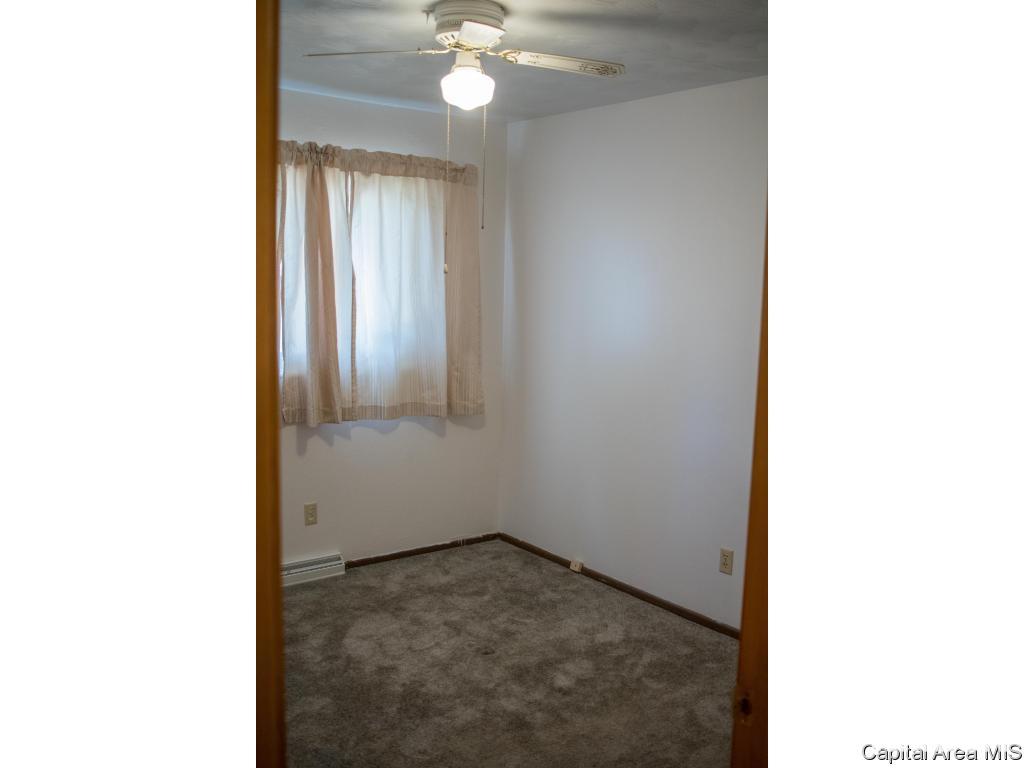 2241 East Watch Avenue Springfield, IL 62702 - Photo 9 of 9