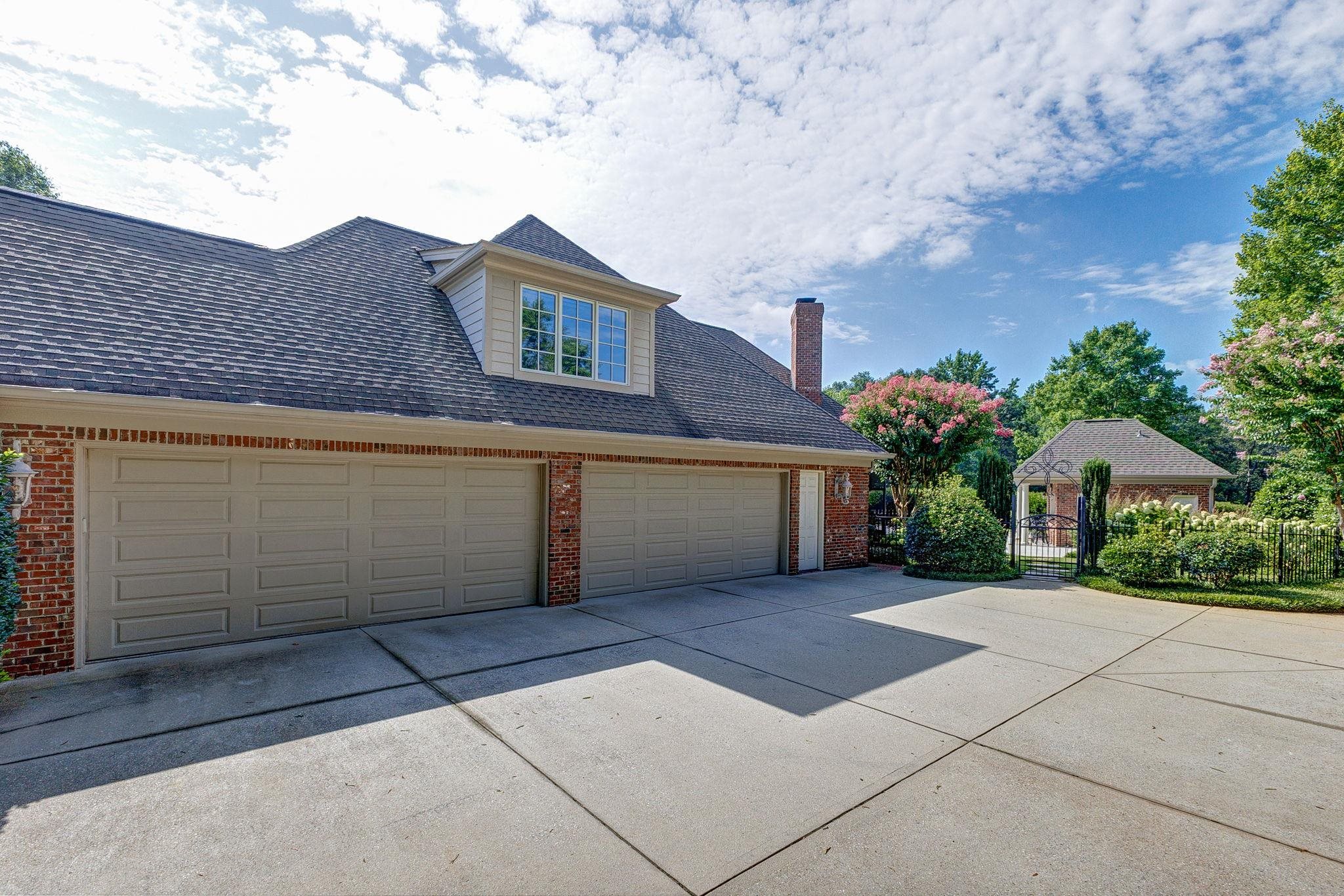 106 Chatsworth Road Greer, SC 29651 - Photo 38 of 50 Gallery Image 38
