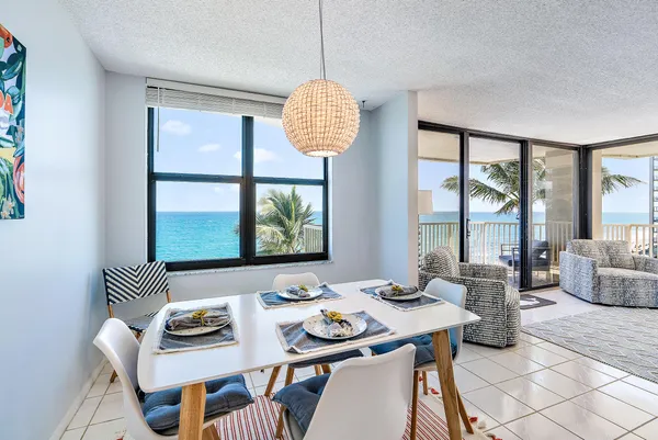 $4,100 | 5480 North Ocean Drive, Unit A5B, Singer Island, FL 33404
