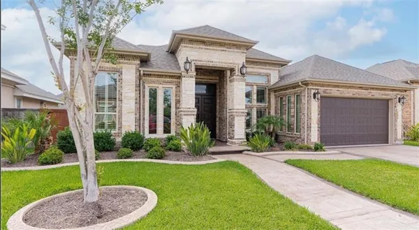 $369,900 | 1504 North Sparrow Lane, Edinburg, TX 78541