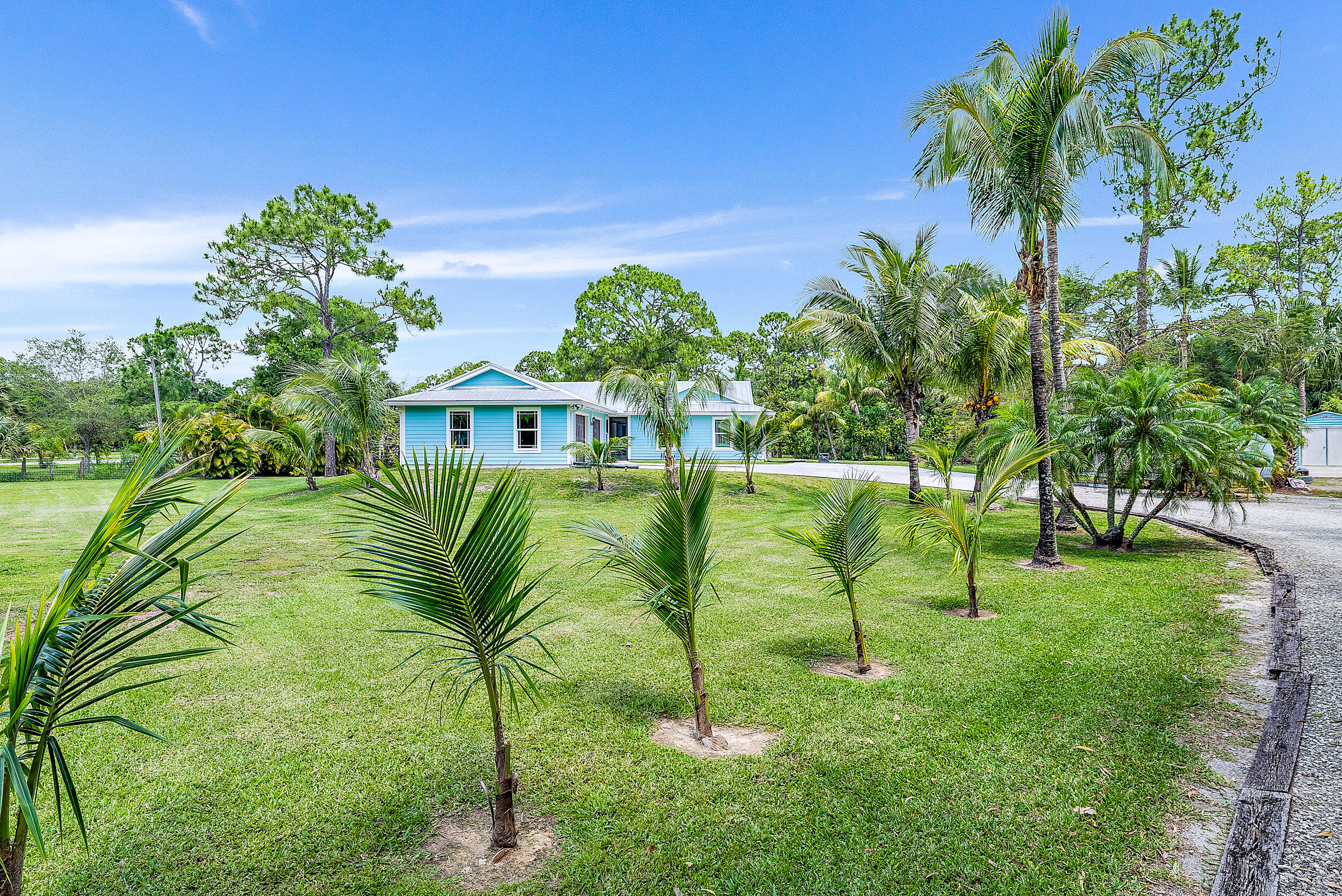 9735 154th Road North Jupiter, FL 33478 - Photo 2 of 25 9735 154th Rd N-20