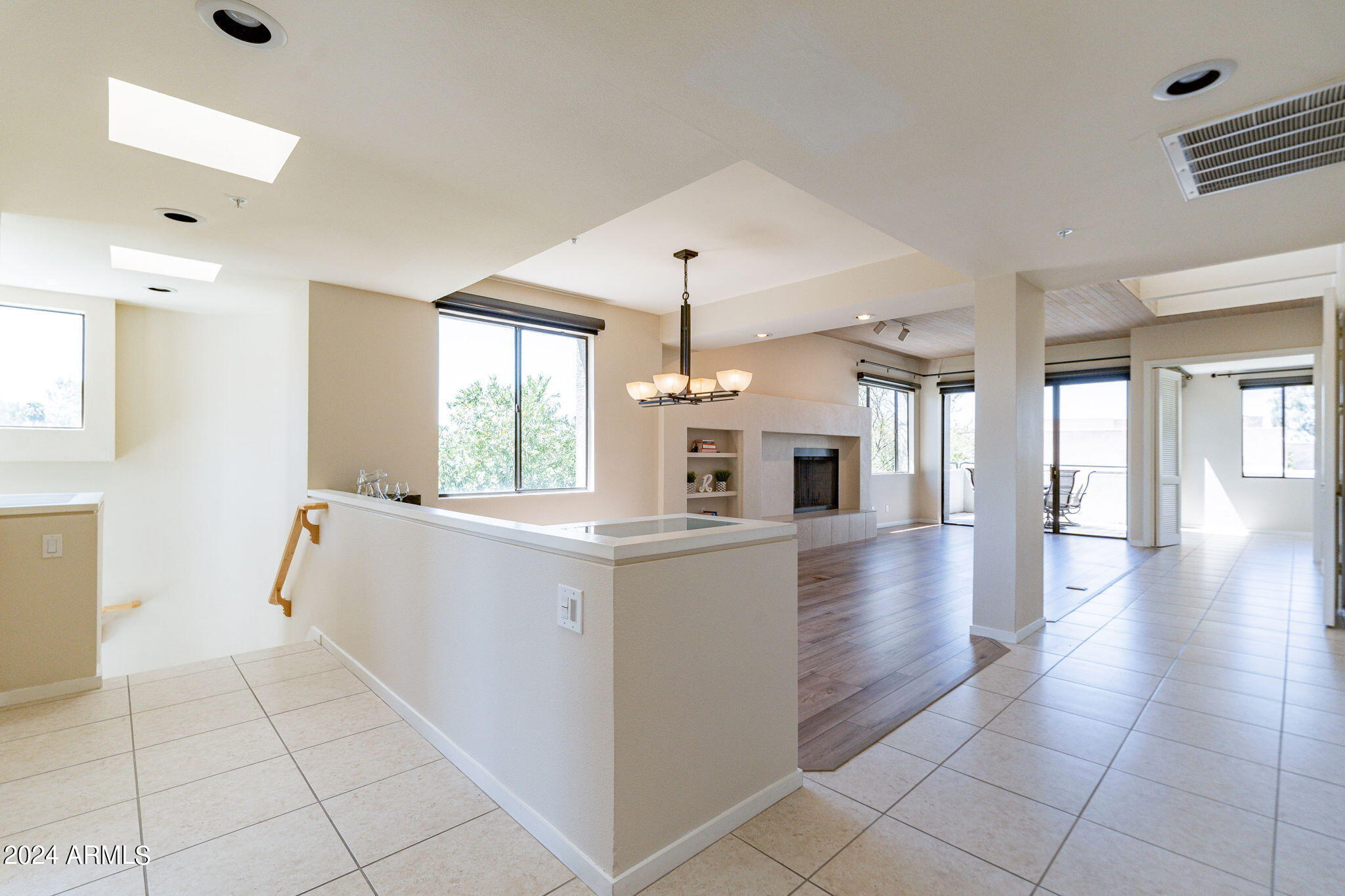 7700 East Gainey Ranch Road, Unit 253 Scottsdale, AZ 85258 - Photo 11 of 56 Interior View