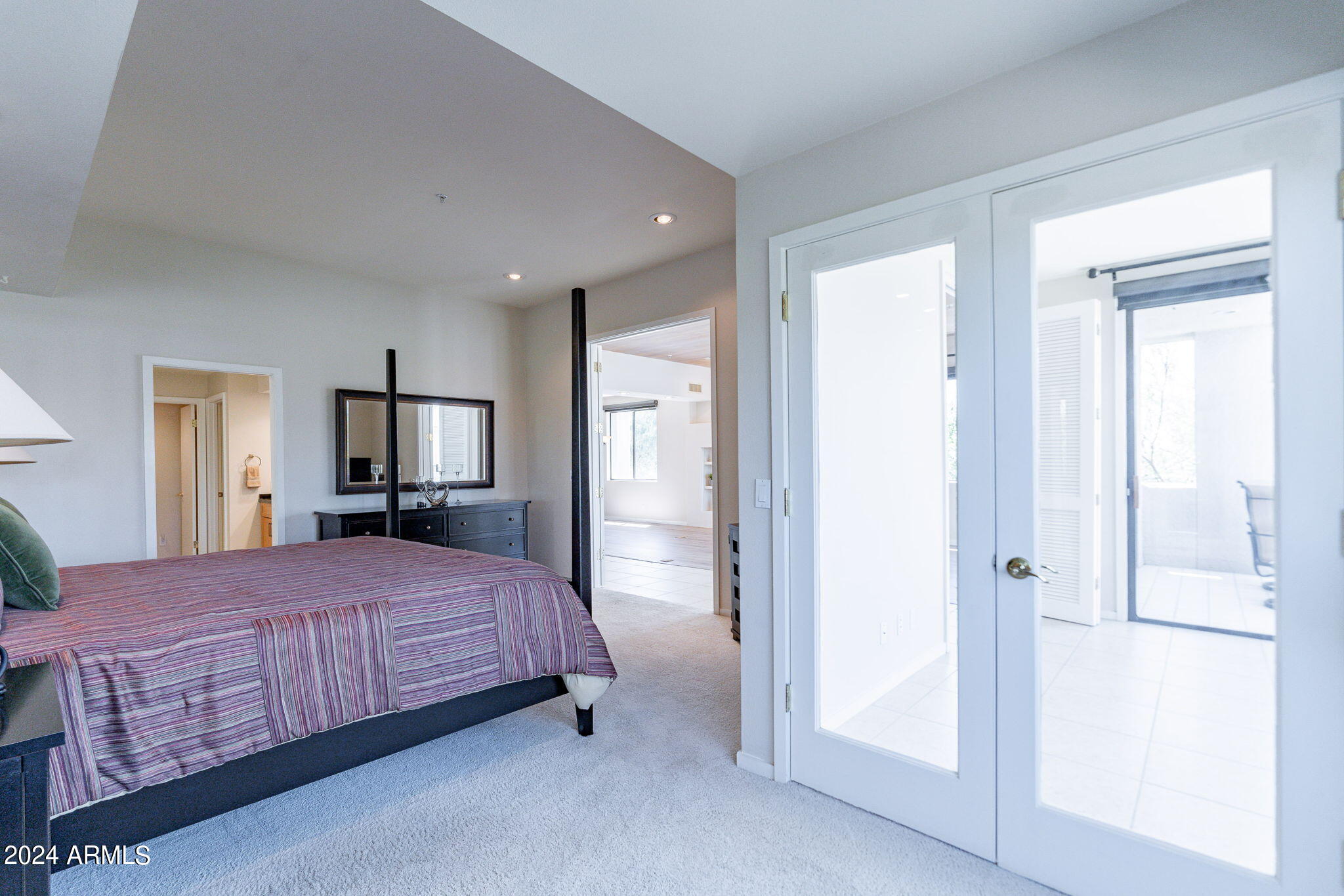 7700 East Gainey Ranch Road, Unit 253 Scottsdale, AZ 85258 - Photo 20 of 56 Master Bedroom Exit to Den