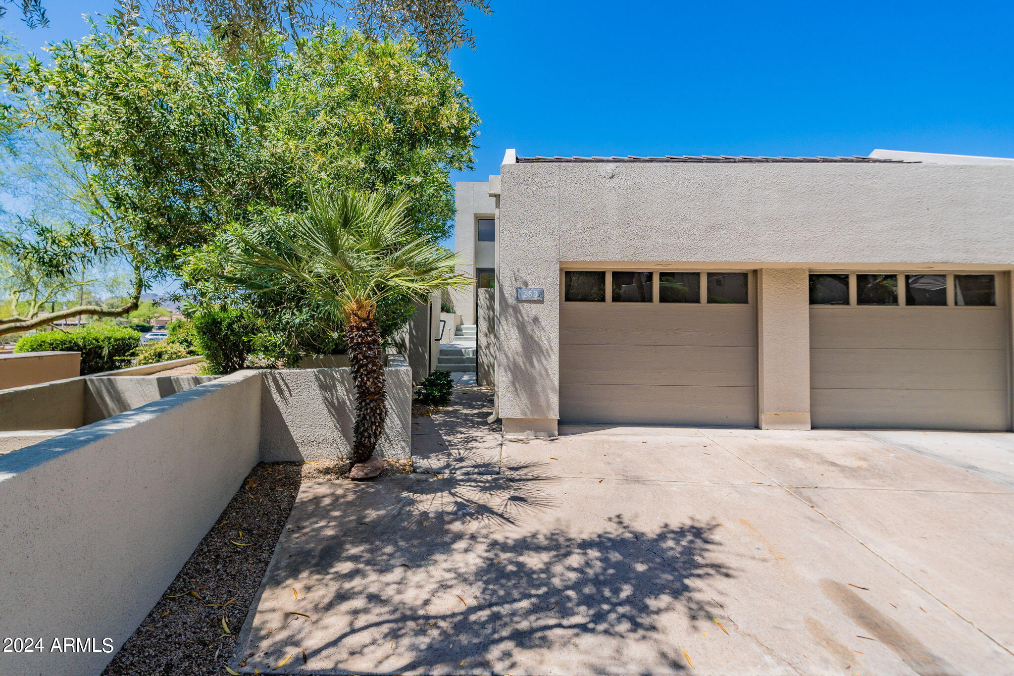 7700 East Gainey Ranch Road, Unit 253 Scottsdale, AZ 85258 - Photo 2 of 56 One Car Garage