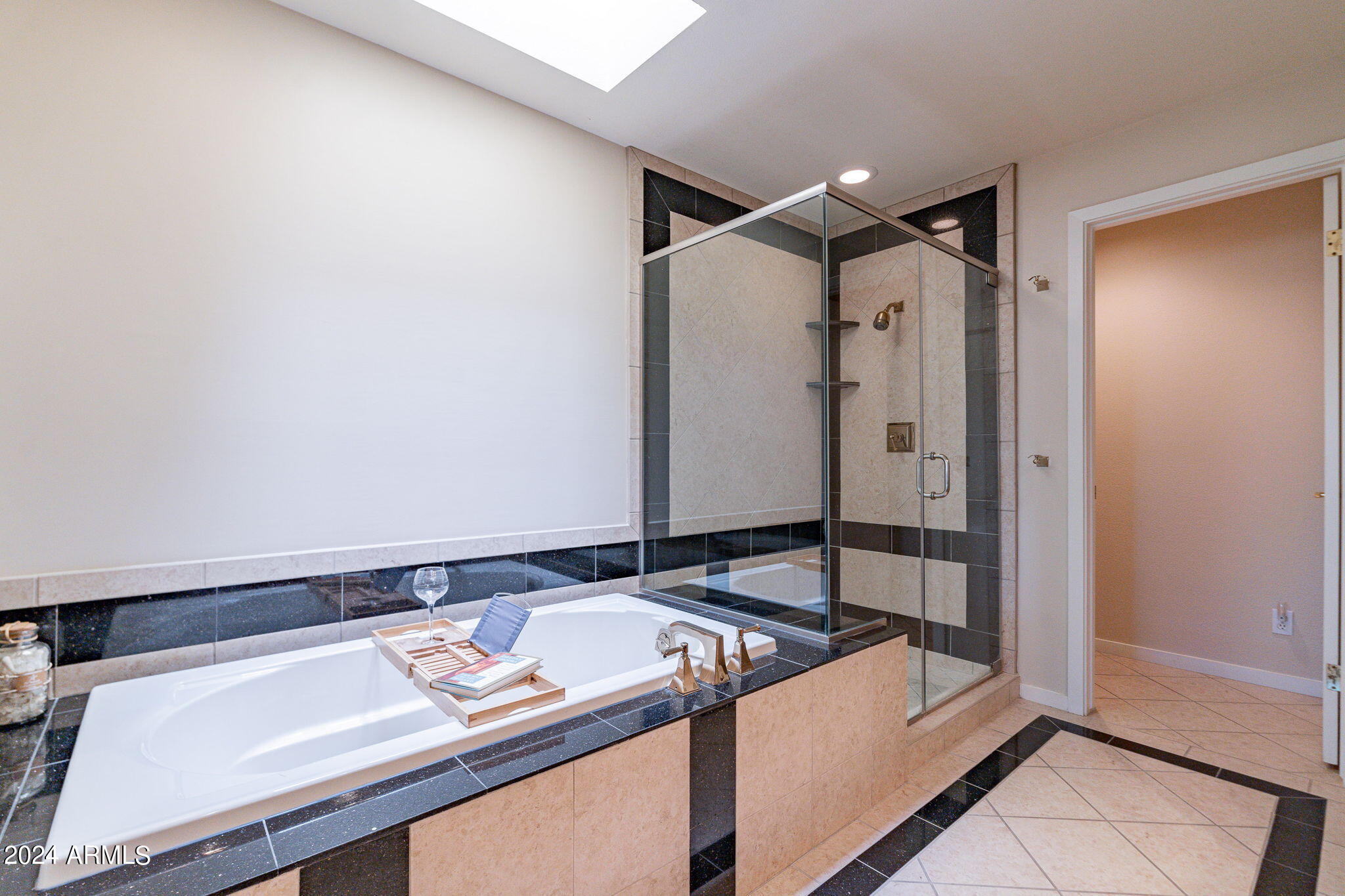 7700 East Gainey Ranch Road, Unit 253 Scottsdale, AZ 85258 - Photo 25 of 56 Master Bath