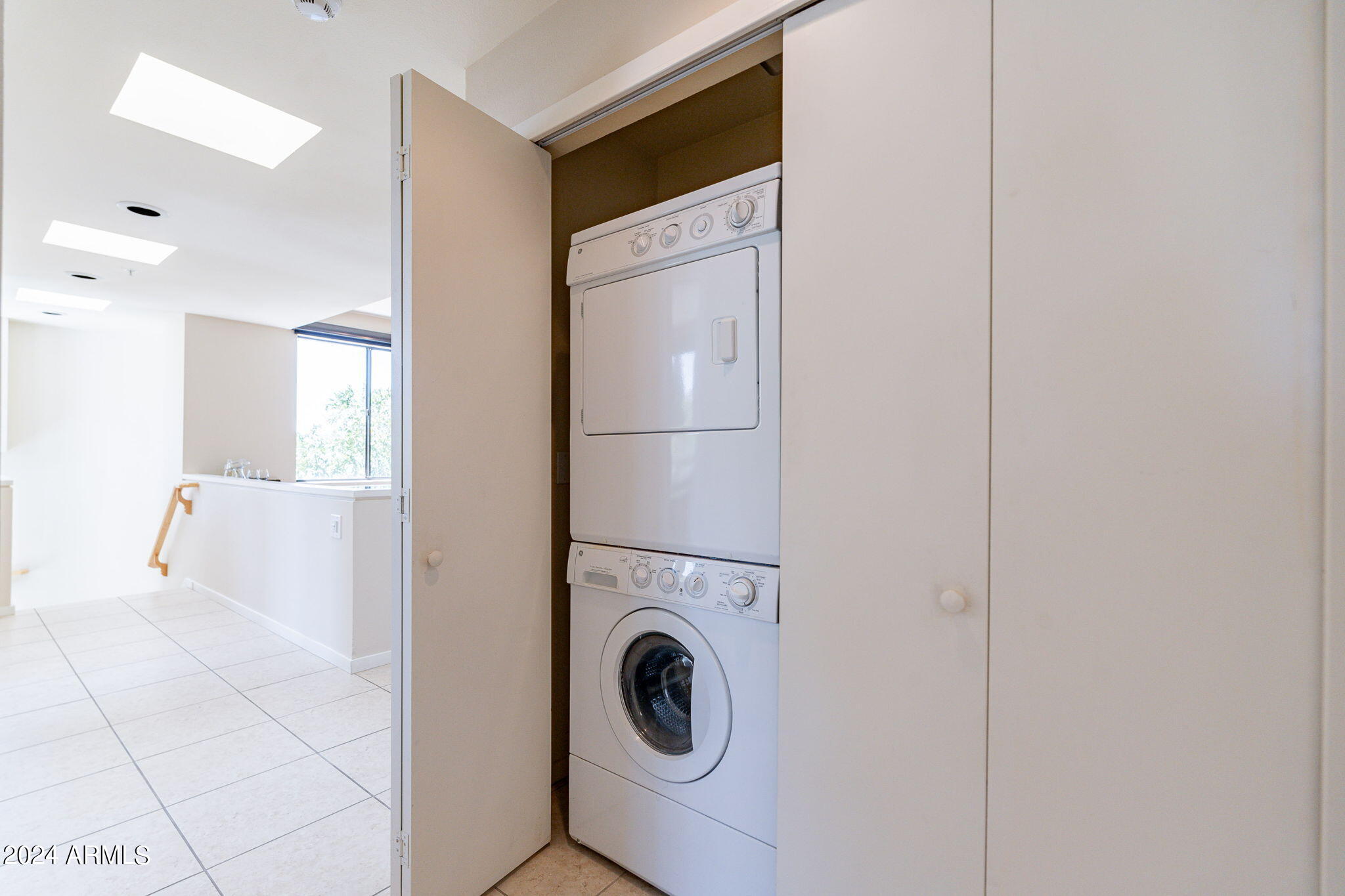 7700 East Gainey Ranch Road, Unit 253 Scottsdale, AZ 85258 - Photo 29 of 56 Stackable Washer / Dryer