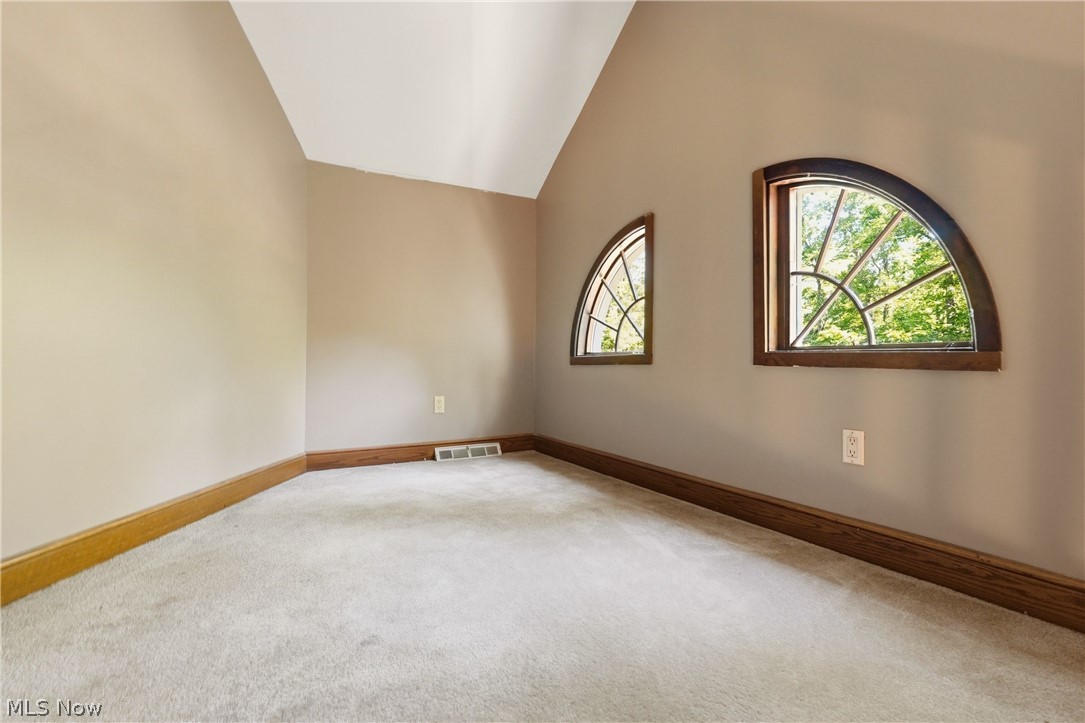 5360 Som Center Road Solon, OH 44139 - Photo 26 of 40