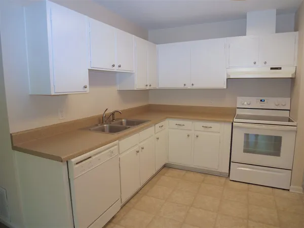 $2,175 | 1232 Winifred Drive, Tallahassee, FL 32308