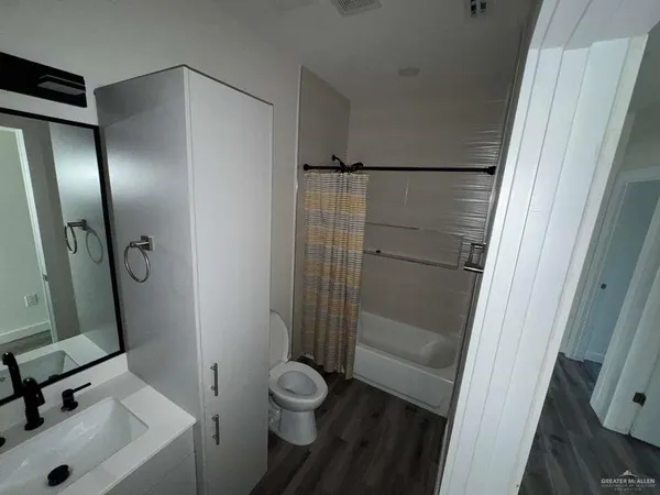 $1,450 | 1201 East Iris Avenue, Unit 6, McAllen, TX 78501