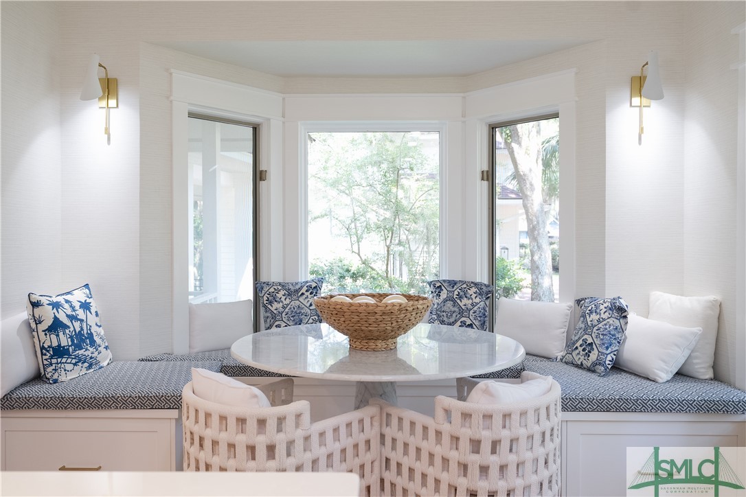 1 Raintree Lane Savannah, GA 31411 - Photo 7 of 41 Breakfast Area