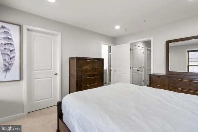 $3,500 | 22653 Clarksburg Road, Clarksburg, MD 20871