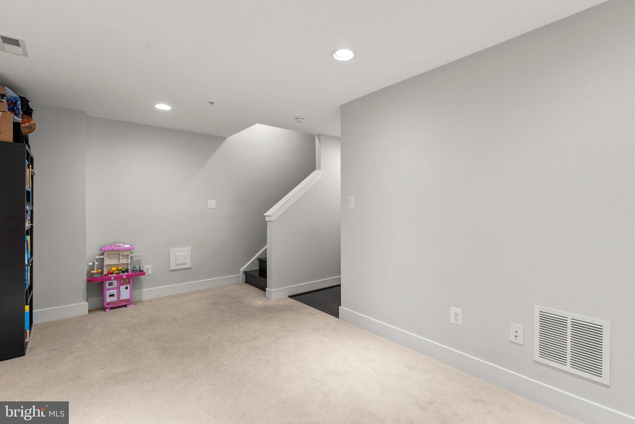 22653 Clarksburg Road Clarksburg, MD 20871 - Photo 32 of 49