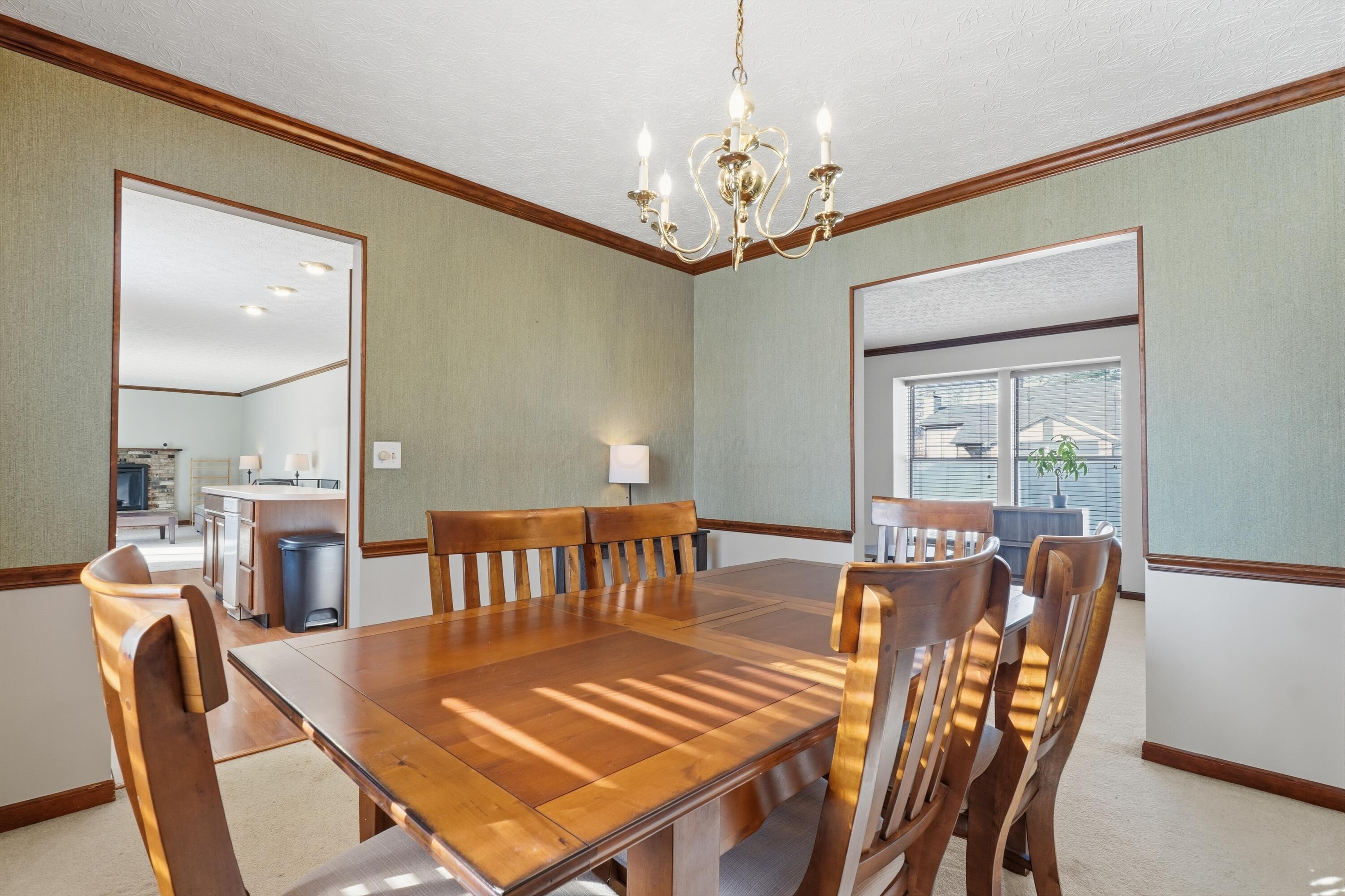 830 Lindenhaven Road Columbus, OH 43230 - Photo 9 of 43 9-dining-room-2