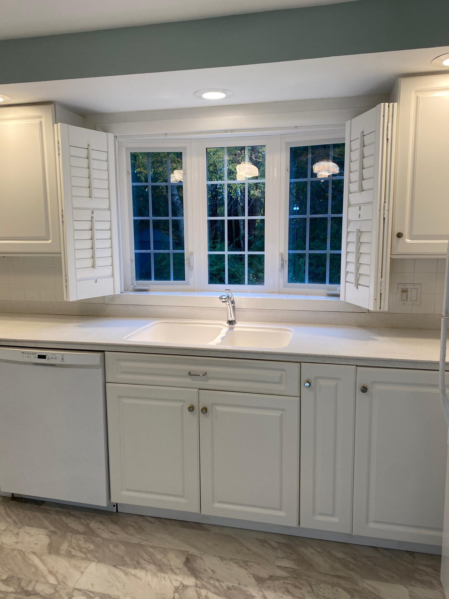 154 Rand Road Yarmouth, ME 04096 - Photo 28 of 63 IMG_6860