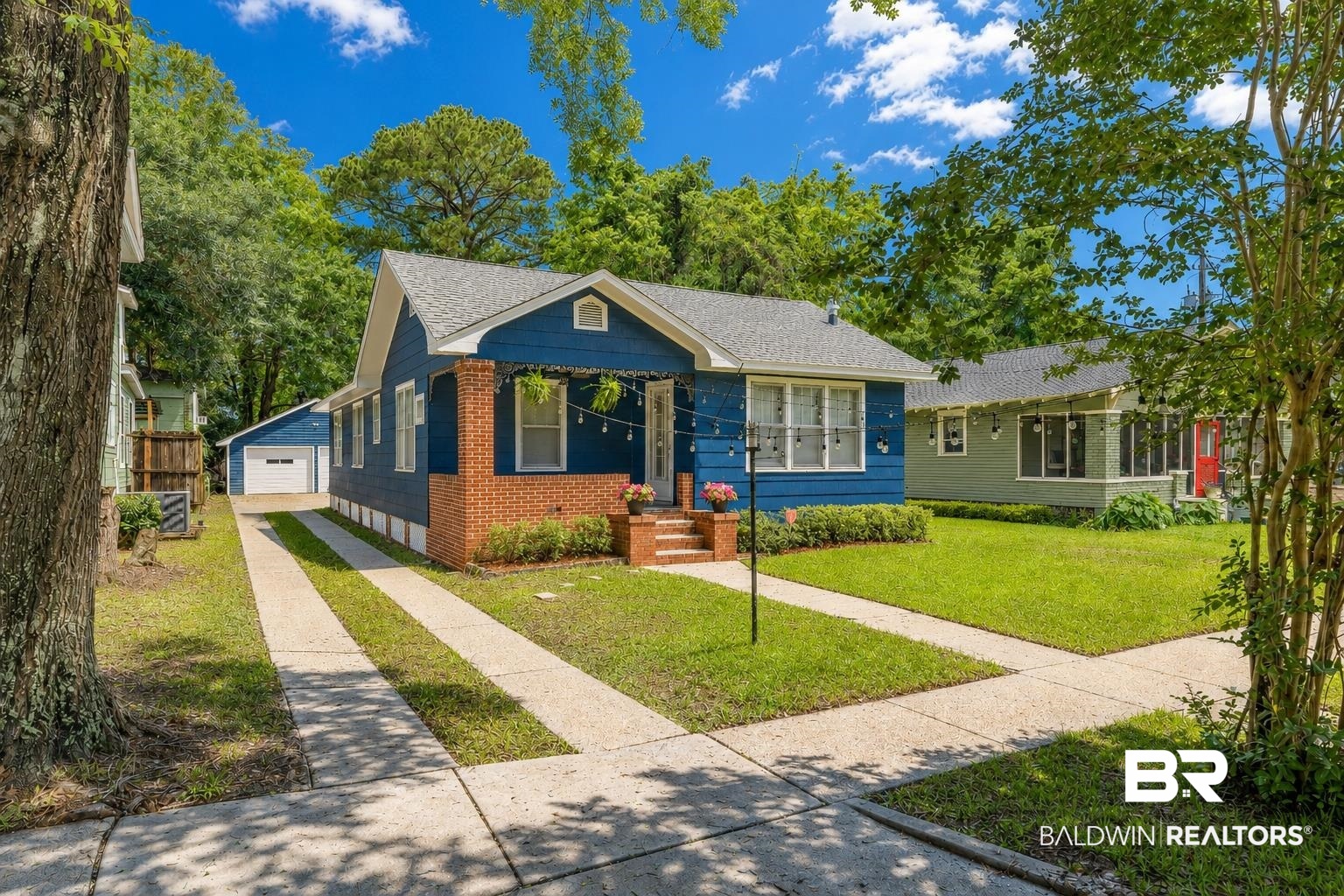 137 Hyland Avenue Mobile, AL 36607 - Photo 1 of 30
