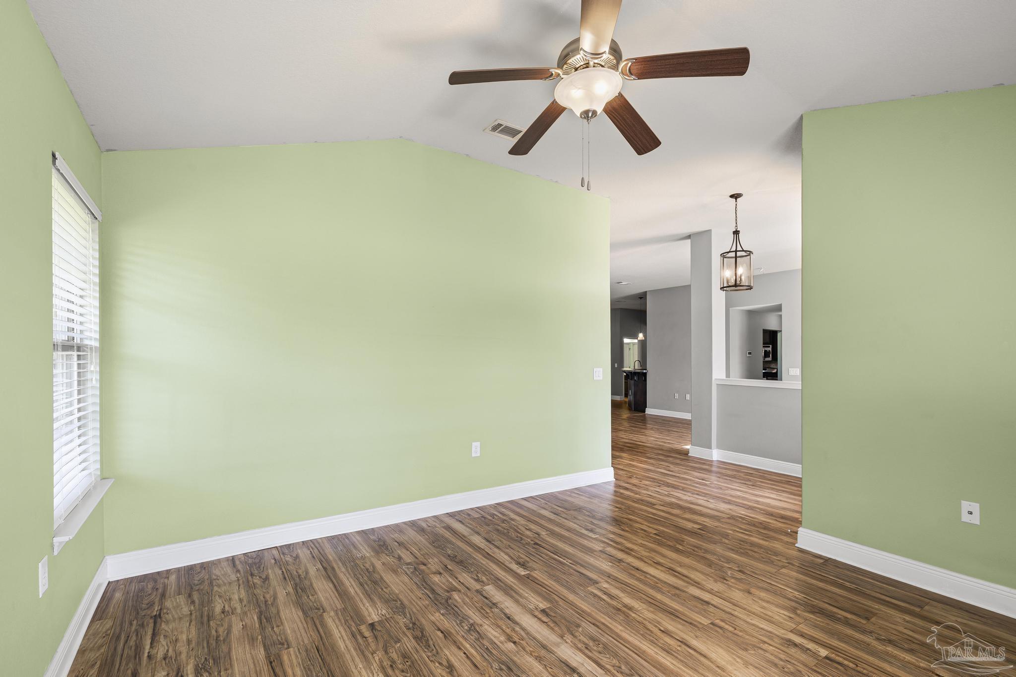 4479 Fort Sumter Road Milton, FL 32583 - Photo 29 of 34 looking toward foyer