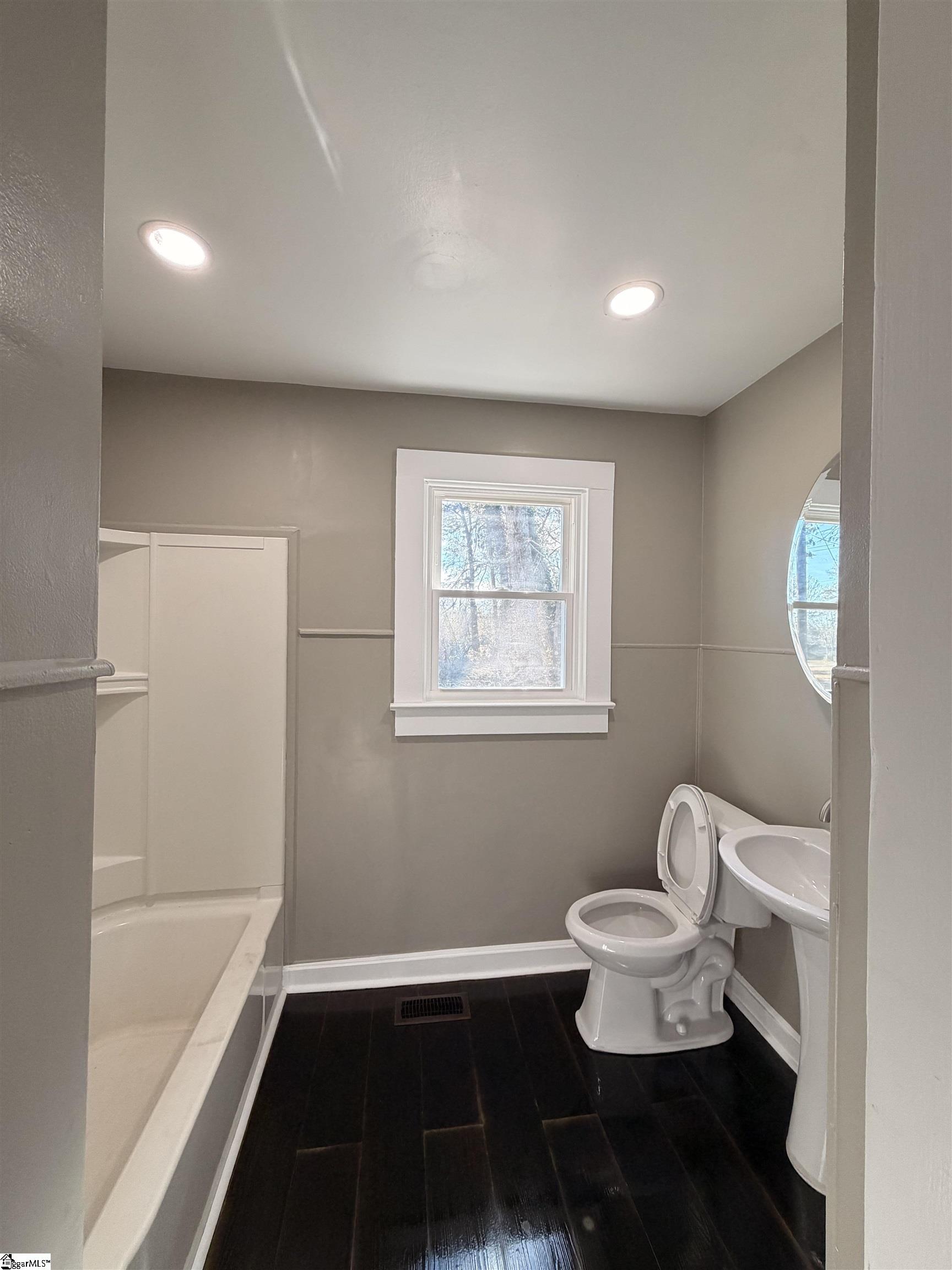 526 East Greer Street Honea Path, SC 29654 - Photo 20 of 50