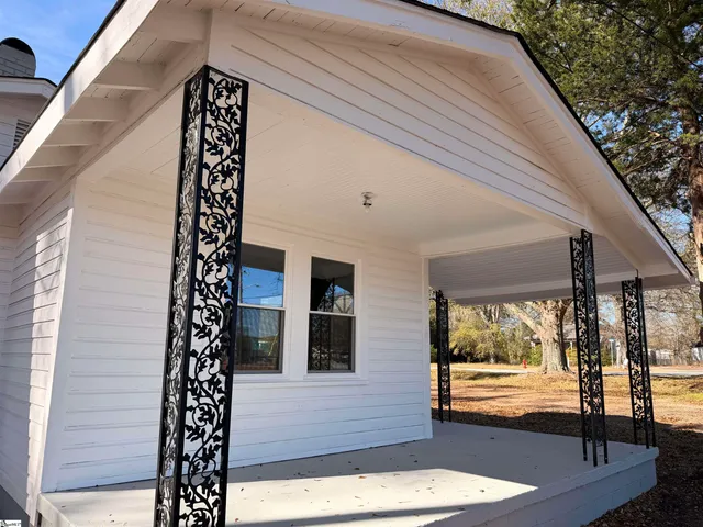 $140,000 | 526 East Greer Street, Honea Path, SC 29654