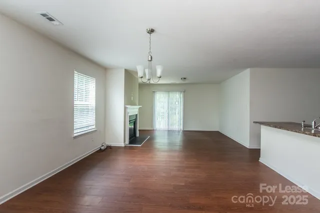 $2,275 | 3431 Victoria Brook Lane, Charlotte, NC 28208