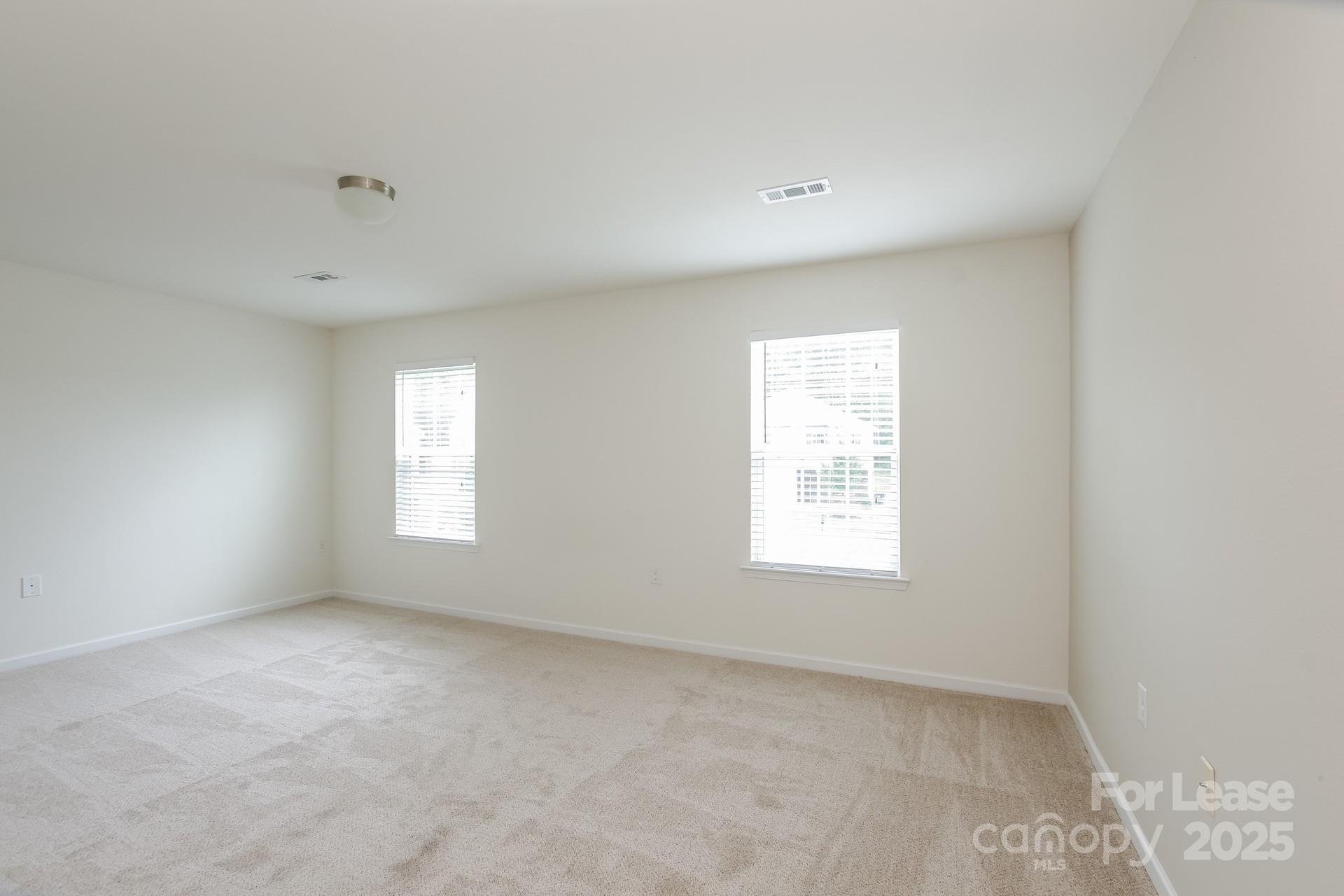 3431 Victoria Brook Lane Charlotte, NC 28208 - Photo 7 of 17