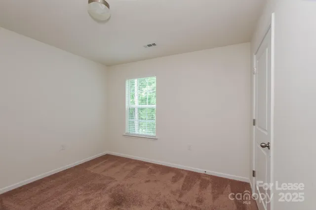 $2,275 | 3431 Victoria Brook Lane, Charlotte, NC 28208