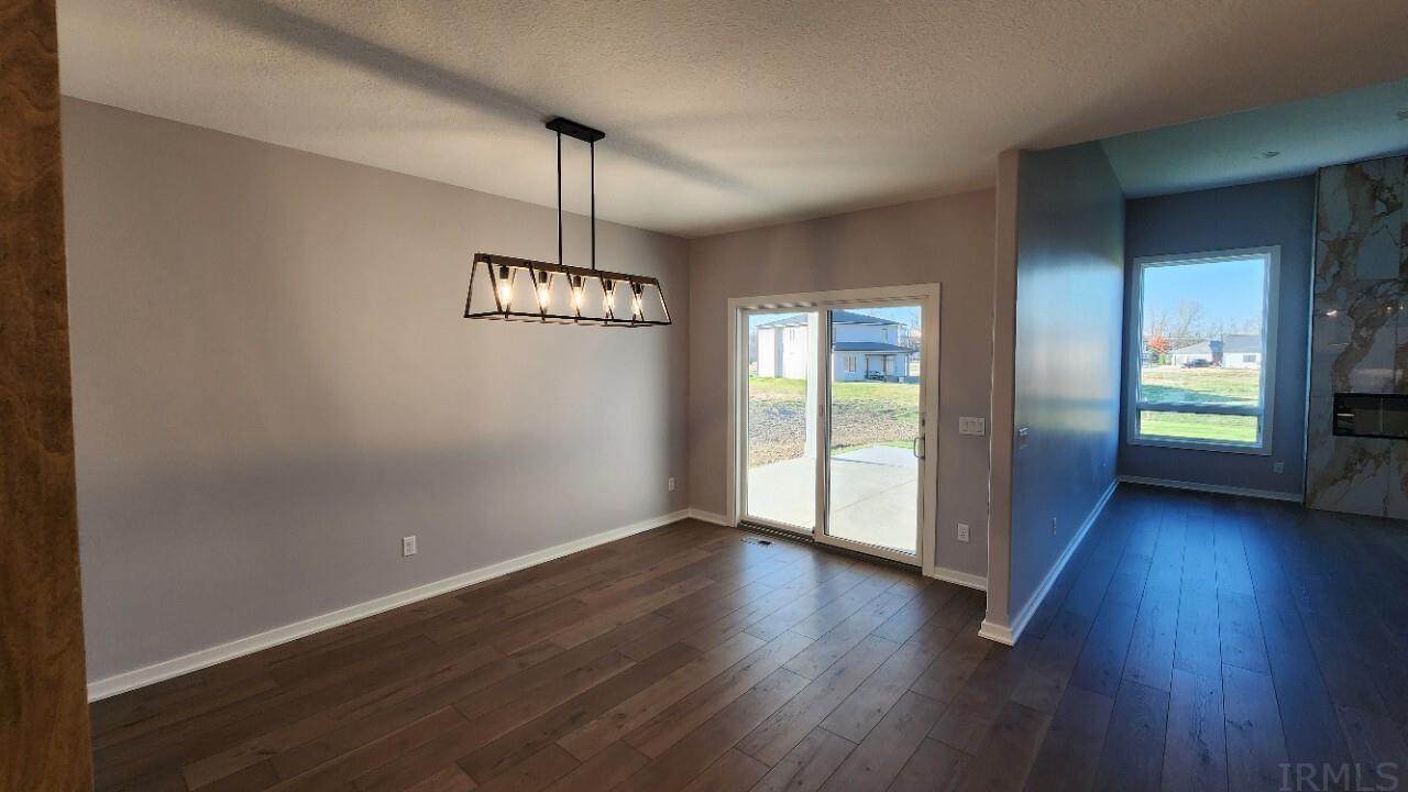 528 Ridley Park Way, Unit 15 Huntertown, IN 46748 - Photo 2 of 4 Gallery Image 2