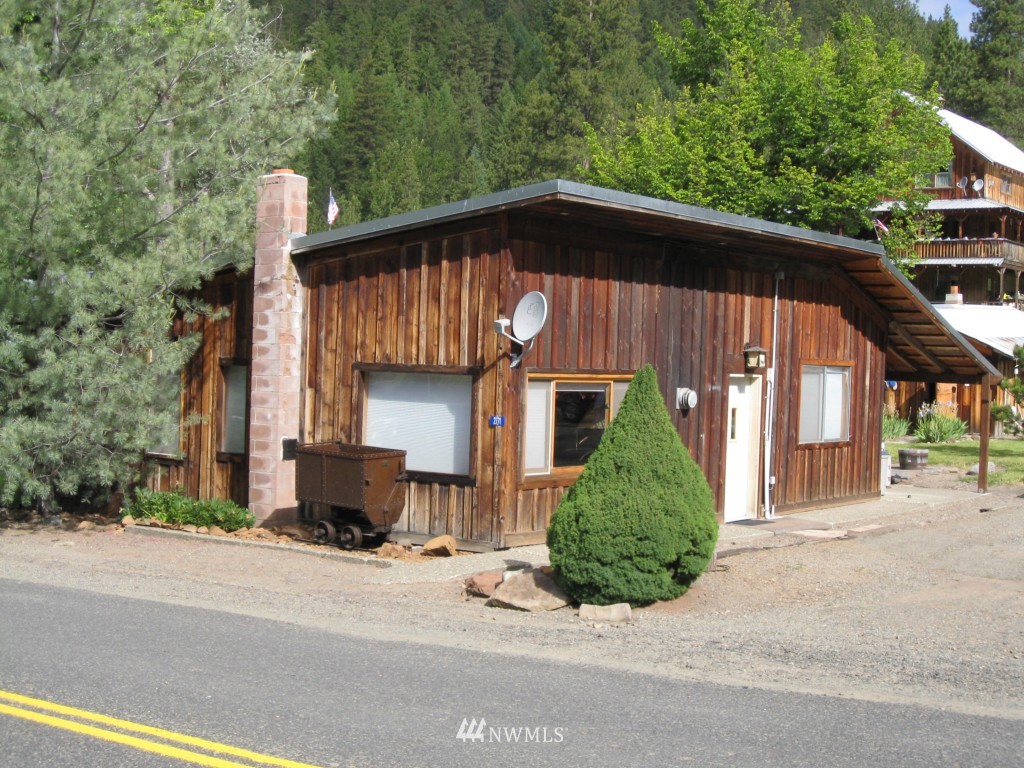 2771 Liberty Road Cle Elum, WA 98922 - Photo 1 of 16 Gallery Image 1