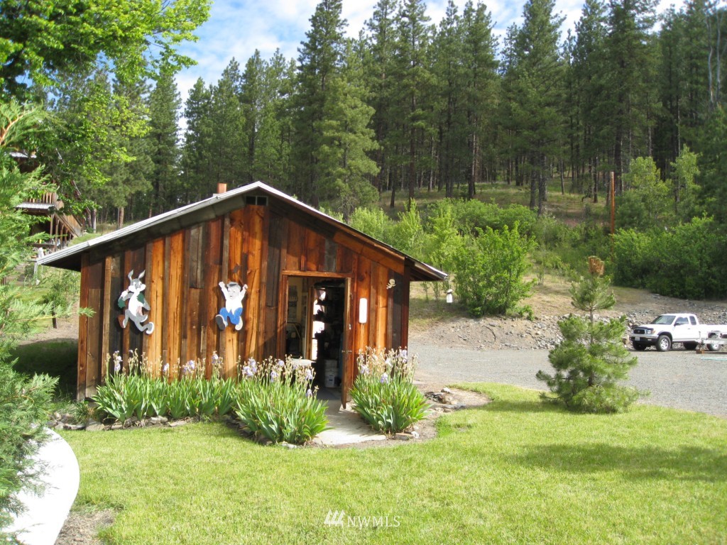 2771 Liberty Road Cle Elum, WA 98922 - Photo 14 of 16 Gallery Image 14