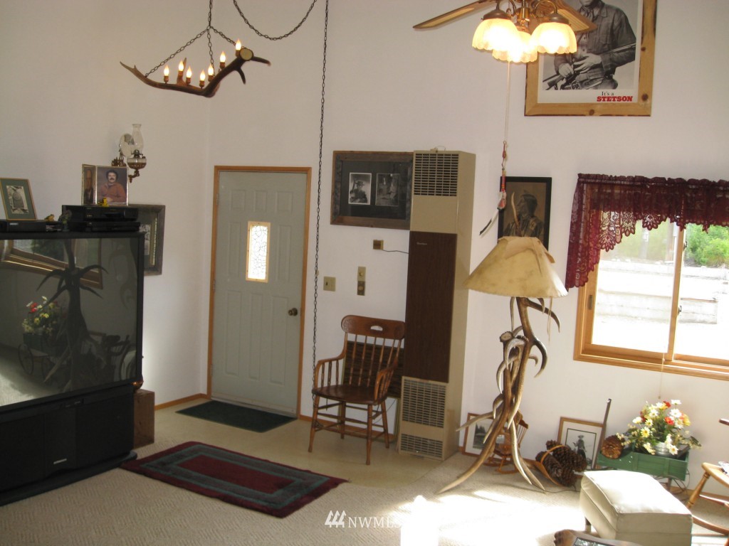 2771 Liberty Road Cle Elum, WA 98922 - Photo 6 of 16 Gallery Image 6