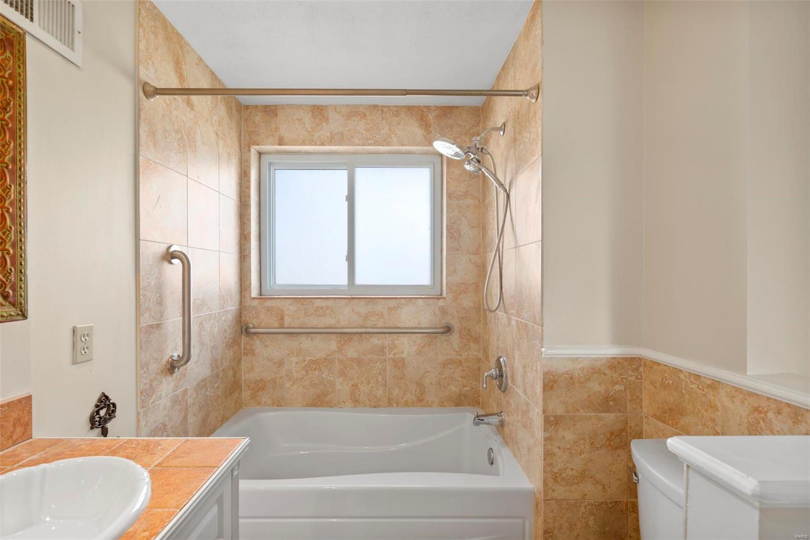 11716 Denny Road Sunset Hills, MO 63126 - Photo 18 of 28 Gallery Image 18