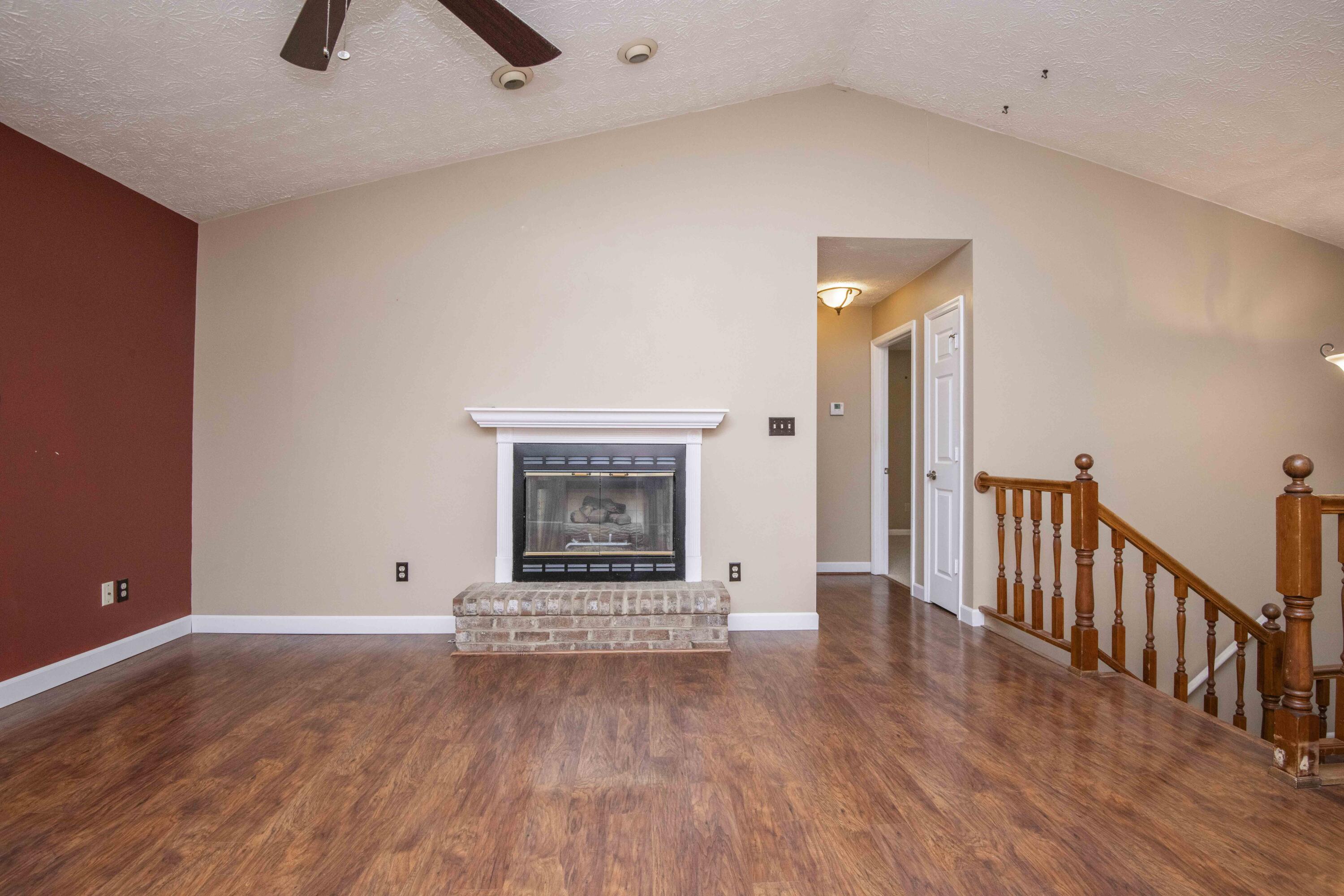 2823 Sood Road Knoxville, TN 37921 - Photo 3 of 30 living 3_1