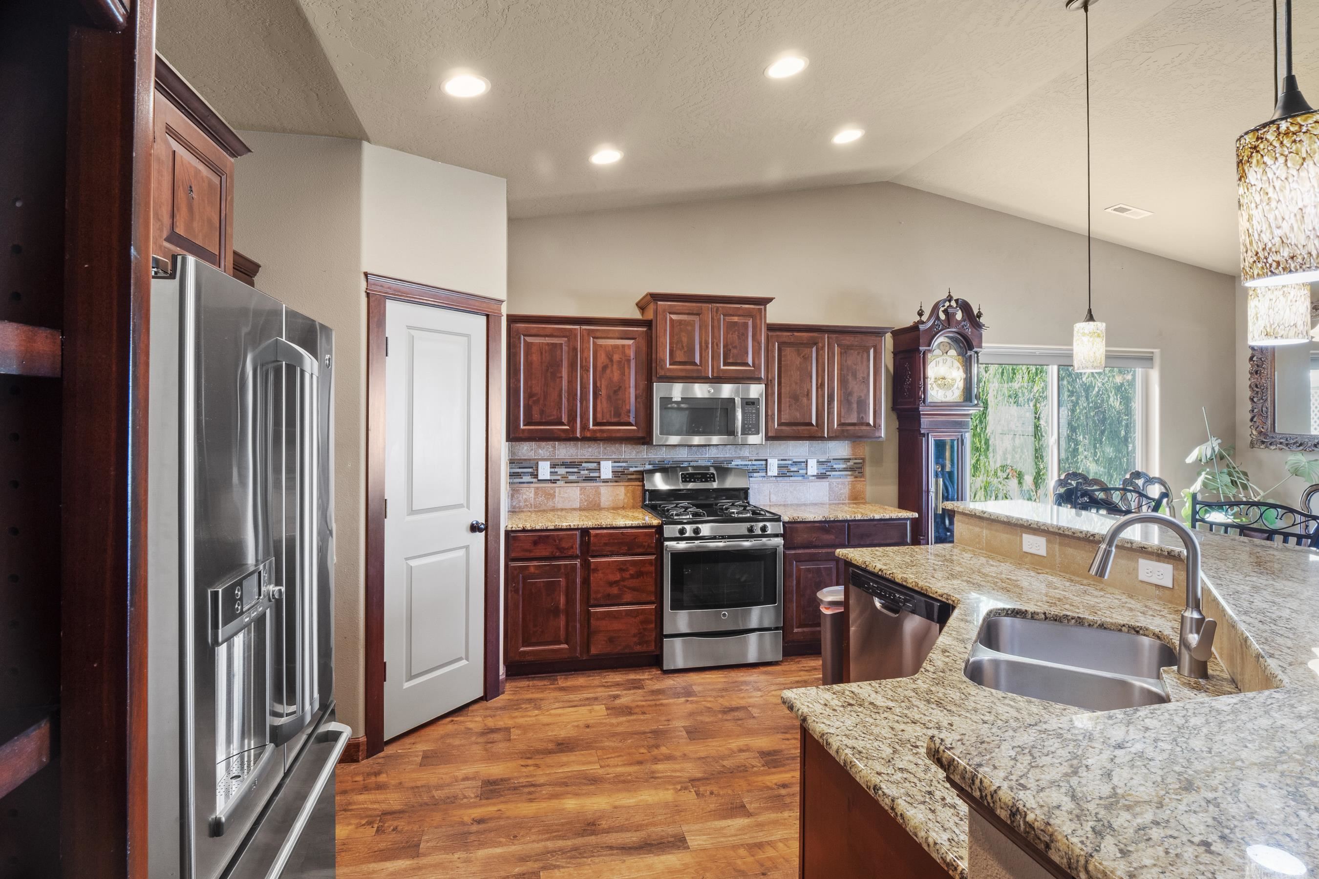 9607 North Prescott Road Spokane, WA 99208 - Photo 10 of 42 Gallery Image 10