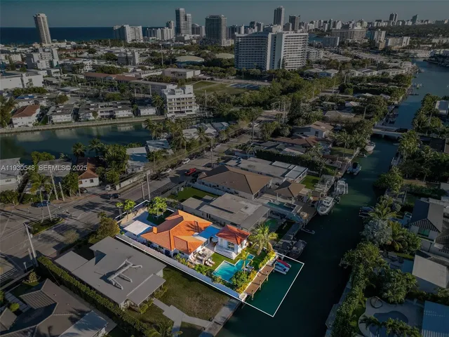 $2,990,000 | 7770 Hawthorne Avenue, Miami Beach, FL 33141