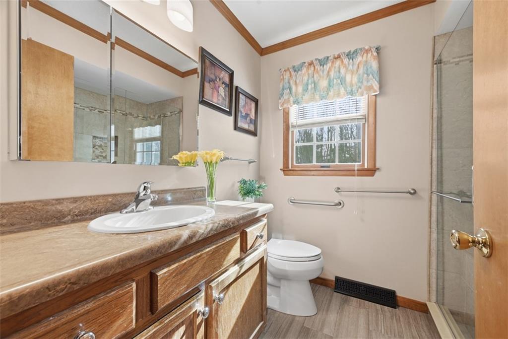 102 Bradford Park Road Baden, PA 15005 - Photo 32 of 47 Updated Full Bath-Located in Hallway