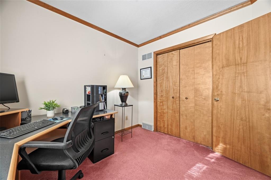 102 Bradford Park Road Baden, PA 15005 - Photo 35 of 47 #4