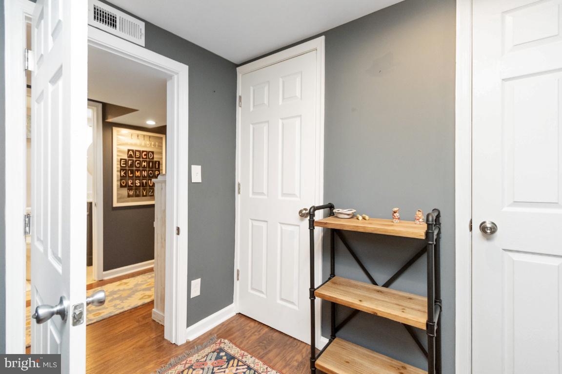 229 Gaywood Road Baltimore, MD 21212 - Photo 33 of 43 Gallery Image 33