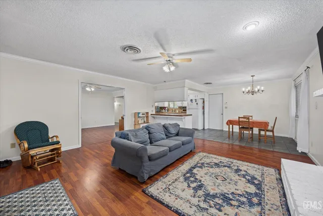 $379,999 | Undisclosed Address, Bakersfield, CA 93309