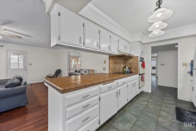 $379,999 | Undisclosed Address, Bakersfield, CA 93309