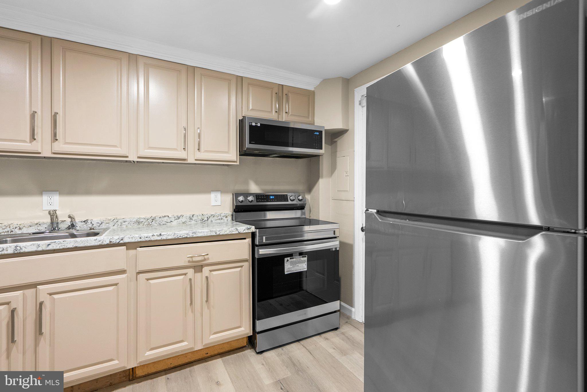 7700 Burnside Road Hyattsville, MD 20785 - Photo 13 of 36