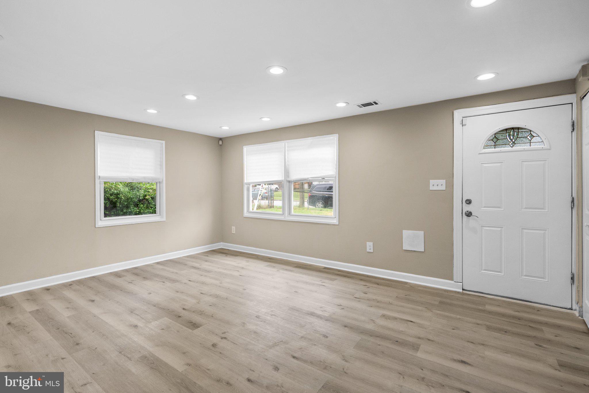7700 Burnside Road Hyattsville, MD 20785 - Photo 5 of 36