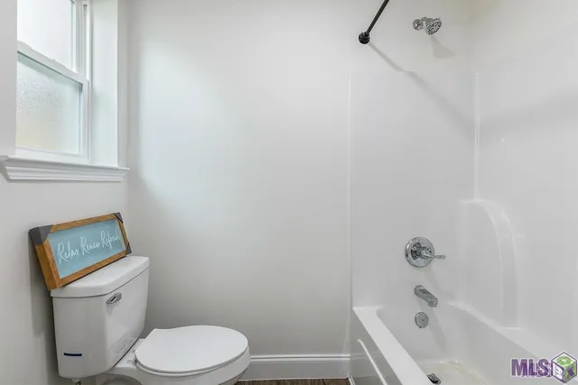 $1,000 | 212 Centerville Street Northeast, Unit 4, Denham Springs, LA 70726