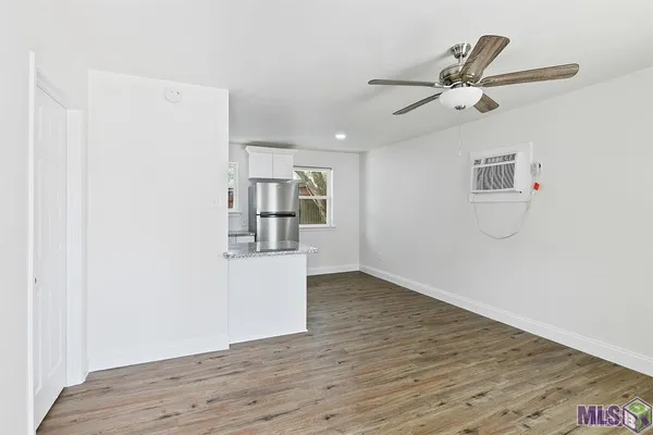 $1,000 | 212 Centerville Street Northeast, Unit 4, Denham Springs, LA 70726