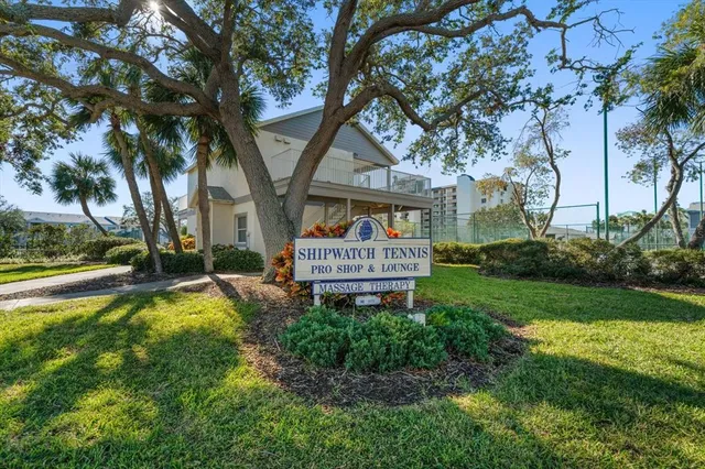 $285,000 | 11590 Shipwatch Drive, Unit 447, Largo, FL 33774