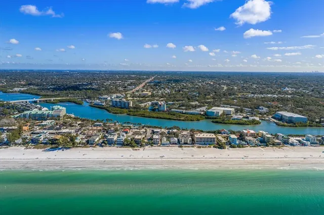 $285,000 | 11590 Shipwatch Drive, Unit 447, Largo, FL 33774