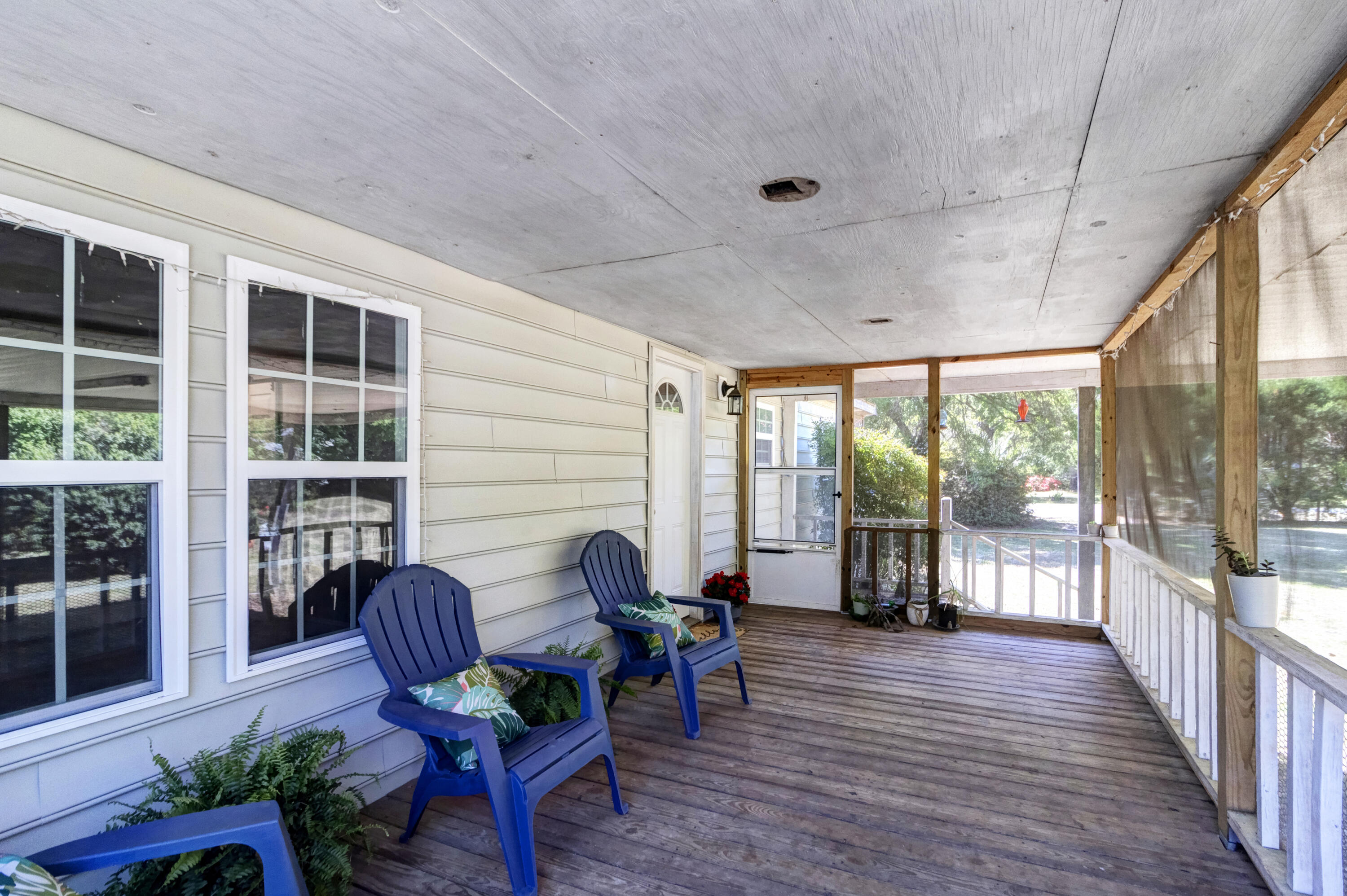 9760 State Rd S-10-1336 McClellanville, SC 29458 - Photo 24 of 98 Front porch3