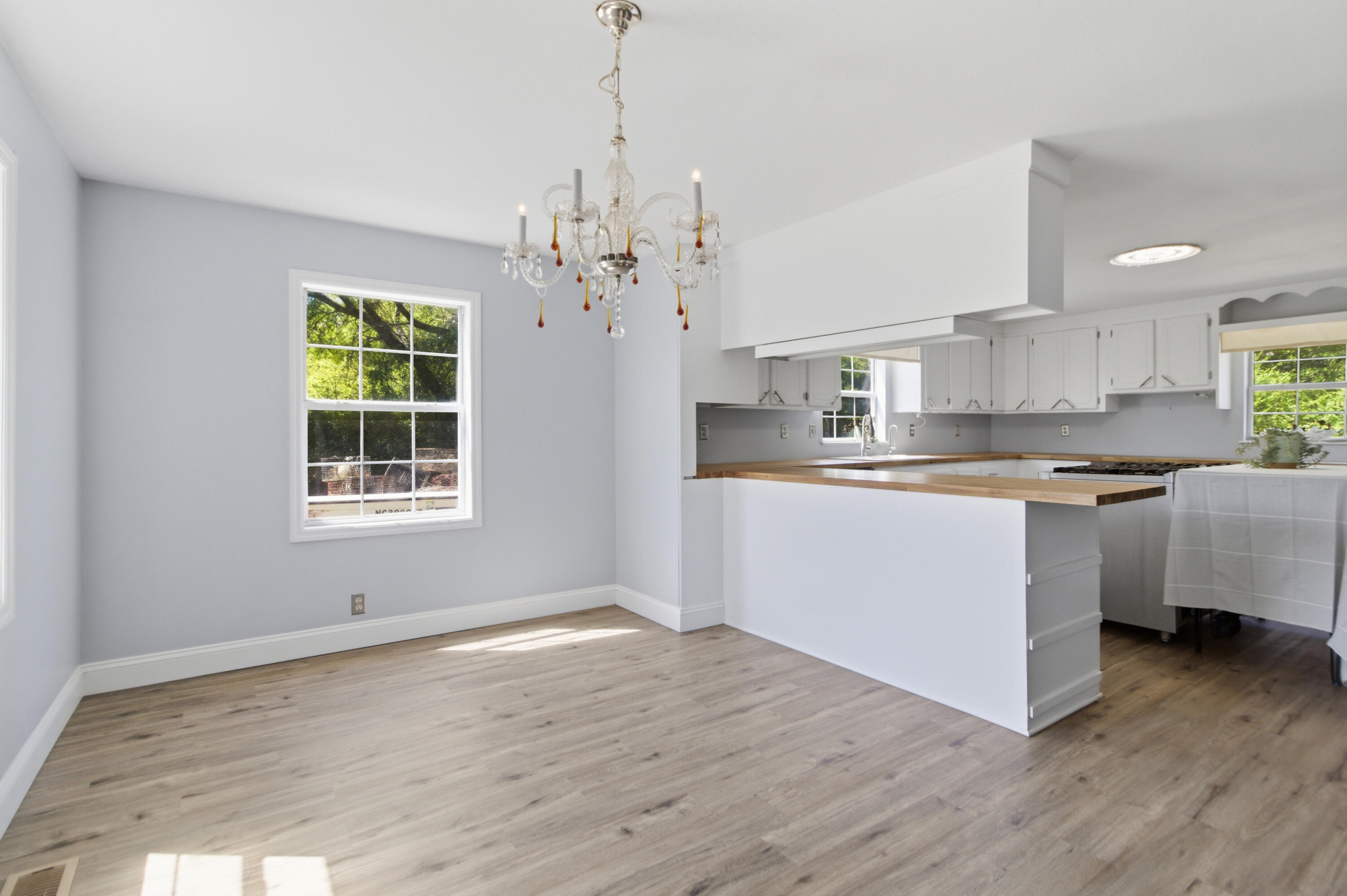 9760 State Rd S-10-1336 McClellanville, SC 29458 - Photo 35 of 98 Dining room2