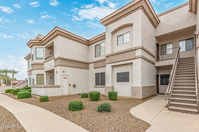 $320,000 | 1941 South Pierpont Drive, Unit 1142, Mesa, AZ 85206